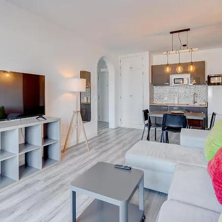 Bright And Modern In Apartmán Costa Adeje (Tenerife)