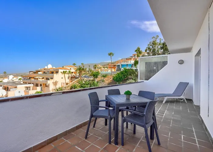 Apartman Bright And Modern In