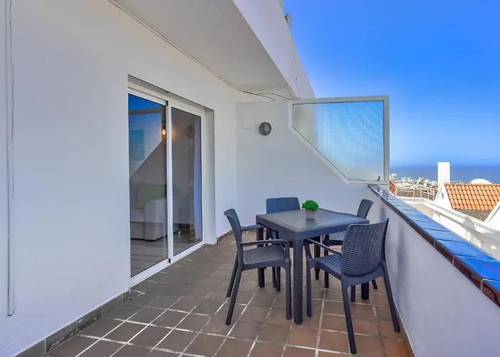 Appartamento Bright And Modern In *