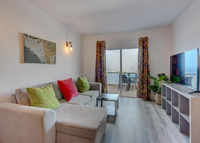 Bright And Modern In Costa Adeje (Tenerife)